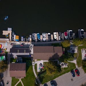 Sauble River Marina And Lodge Resort